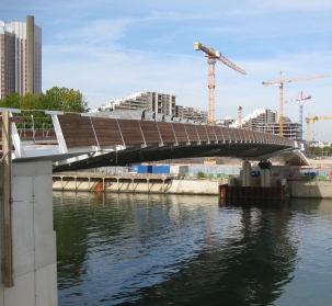 Île Seguin Bridge