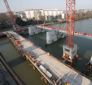 Chatou river barrage